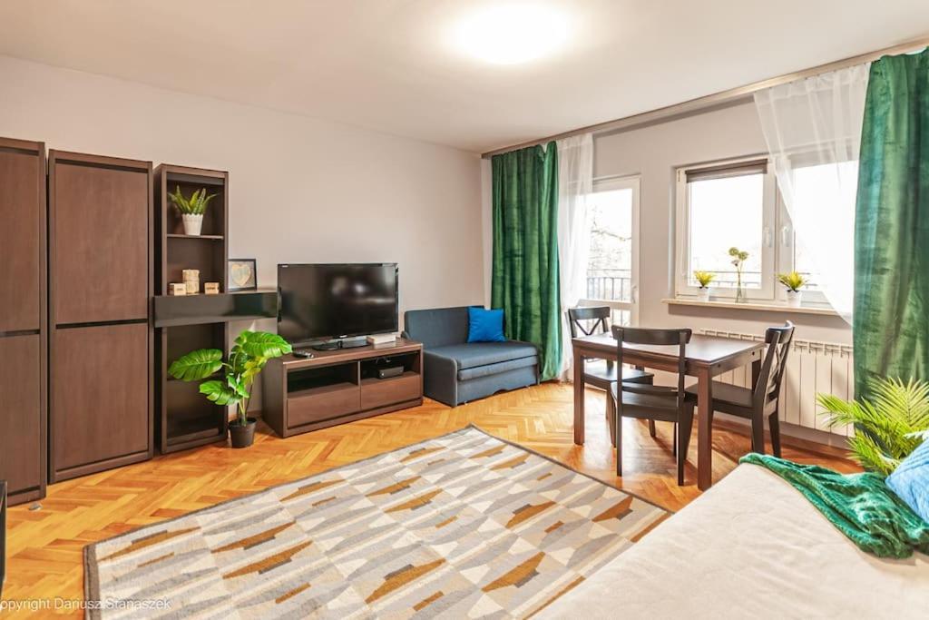 Superapart Woloska 40 Varsovia Exterior foto